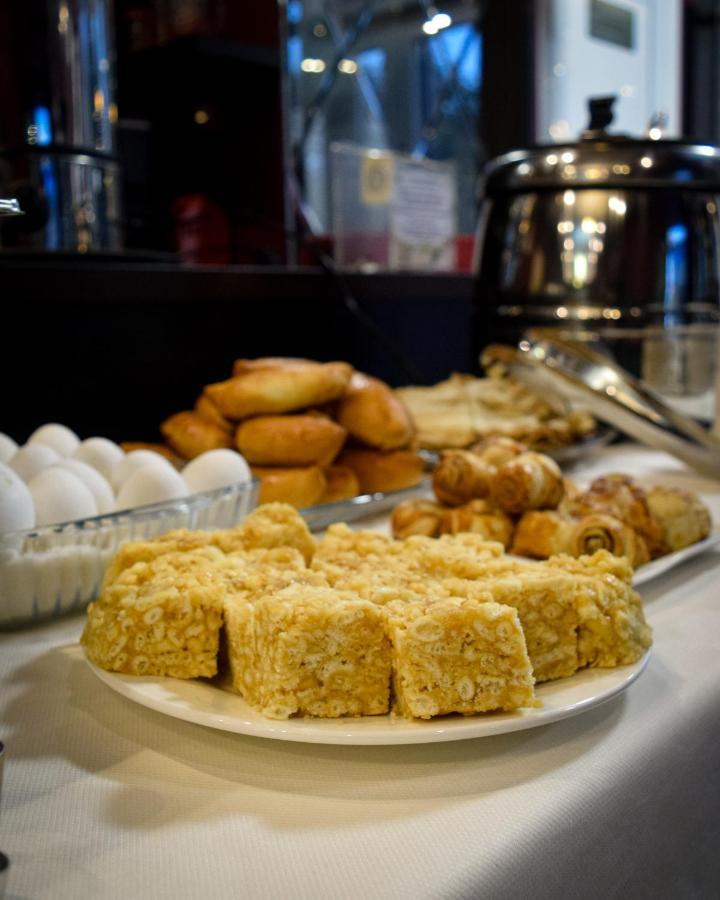 Hotel "Continent" Halal Karagandy Exteriér fotografie